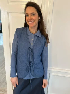 A VIEW Kamma Waistcoat Denim Blue