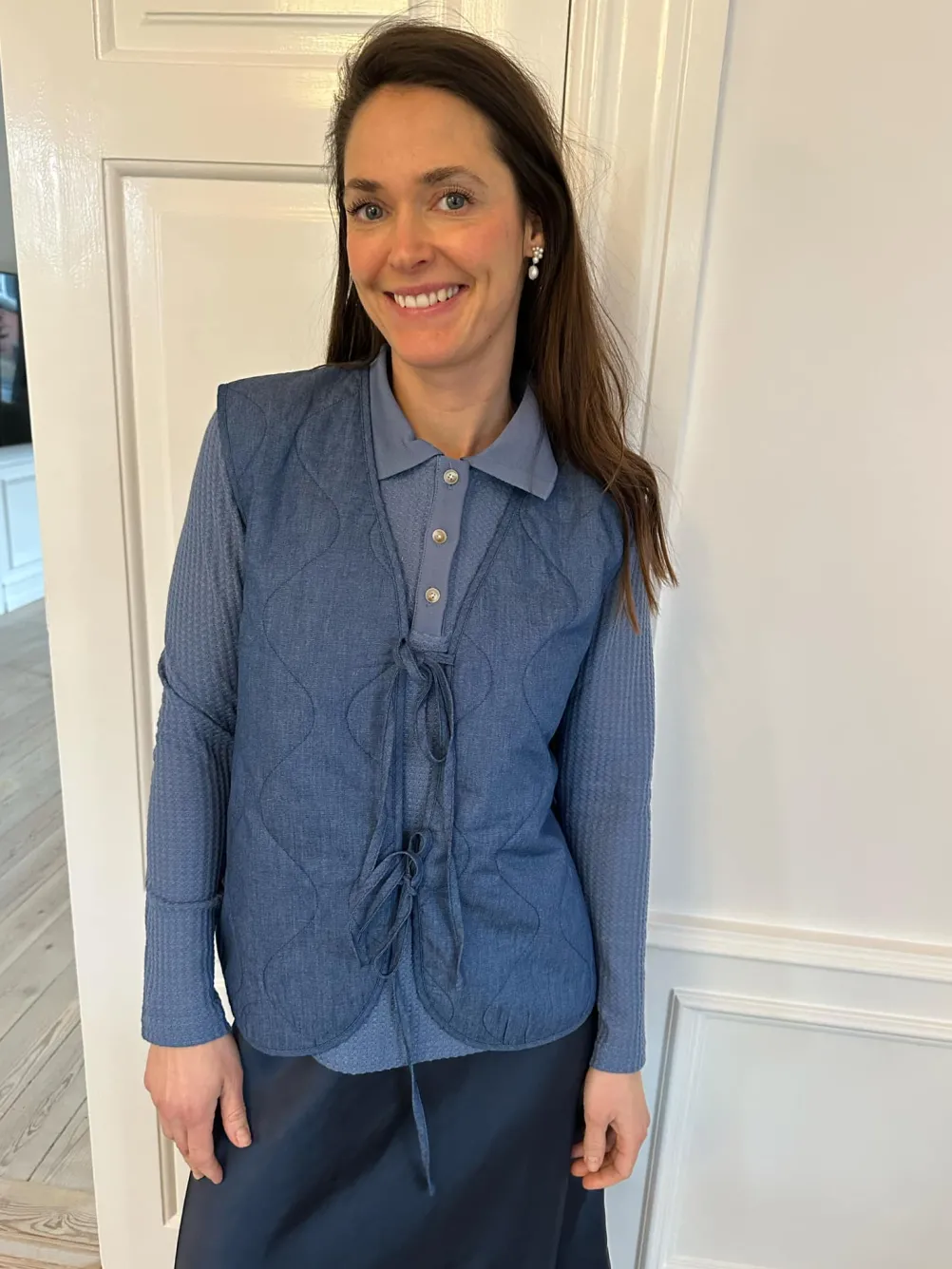 A VIEW Kamma Waistcoat Denim Blue