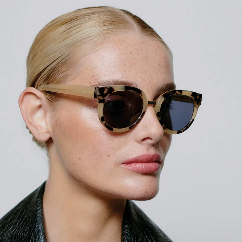 A.KJAERBEDE Jolie Hornet