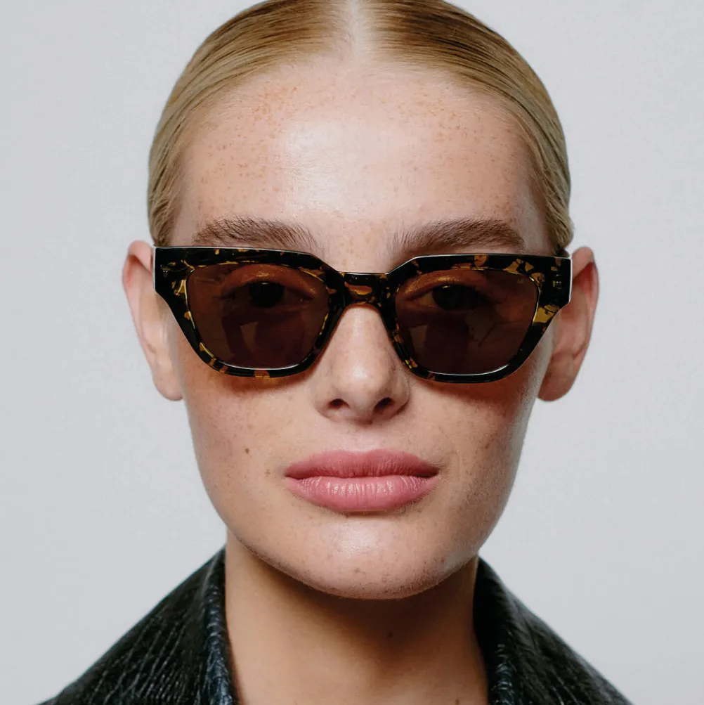 A.KJAERBEDE Kaws Black/Yellow Tortoise