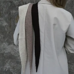 BECK SÖNDERGAARD Matty Triangle tørklæde Amazon Green