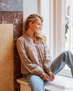 NEO NOIR Lyla S Voile Blouse Smoke Green