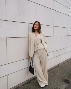 NEO NOIR Samara Melange Waistcoat Beige