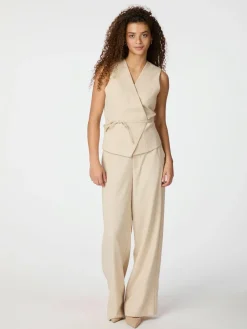 NEO NOIR Samara Melange Waistcoat Beige