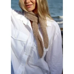 O'TAY Ebony Scarf Powder