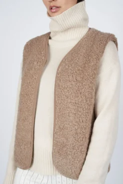 O'TAY Indiana Vest Toast