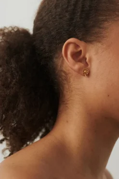 PERNILLE CORYDON Dandelion Earsticks