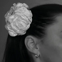 PICO COPENHAGEN Flower Claw Ivory