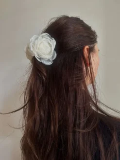 PICO COPENHAGEN Organza Flower Claw Ivory