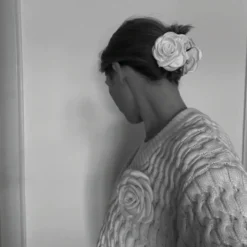 PICO COPENHAGEN Small Satin Rose Claw Plum