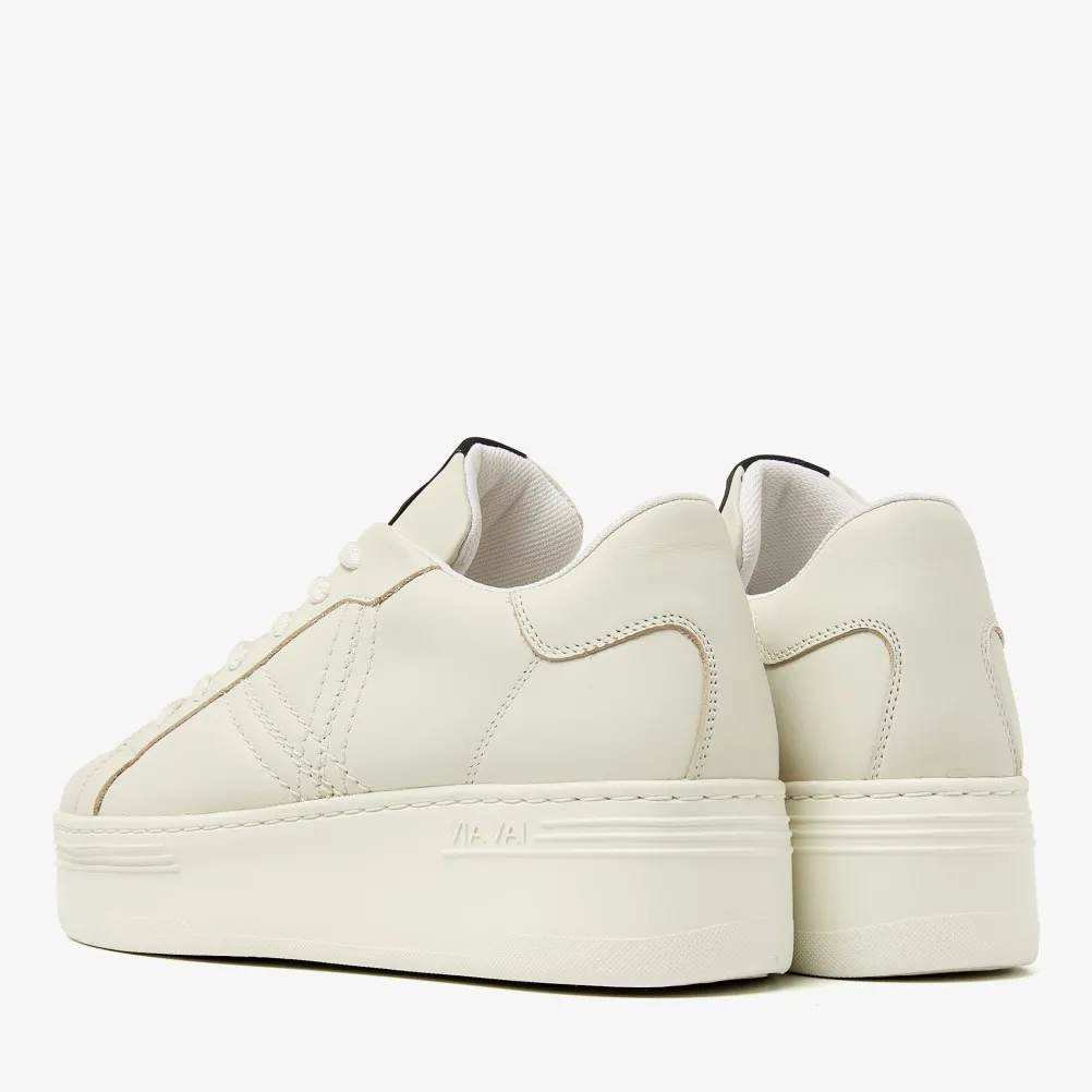 VIA VAI Tropez Creme Isa Layne